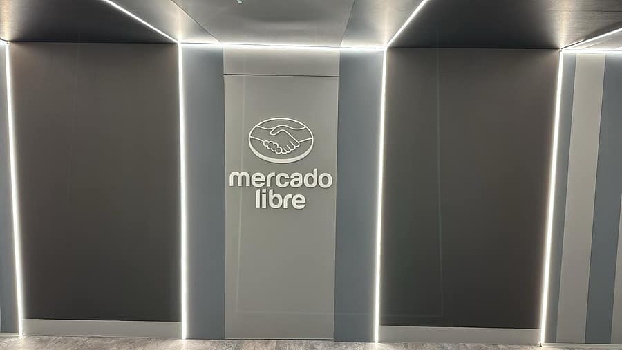 Mercado Libre global AV experience - We Install IT
